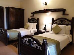 Superior Twin Room, 2 Twin Beds, Balcony, Garden View | Egyptian cotton sheets, premium bedding, Select Comfort beds, minibar - Mercure Goa Devaaya Resort (Panaji)