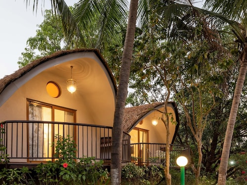 Mercure Goa Devaaya Resort