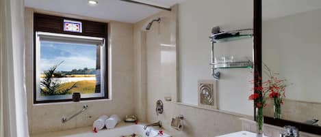 1 kamar tidur, seprai katun Mesir, dan seprai premium