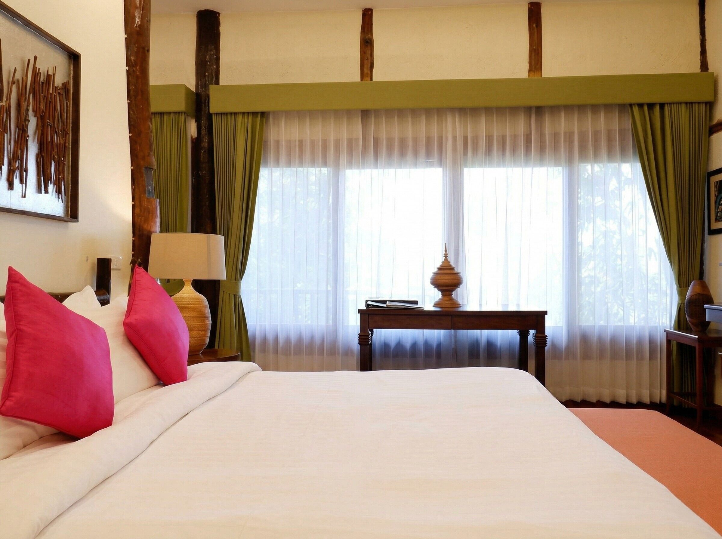 Habitación estándar | Ropa de cama de alta calidad, edredón y minibar 