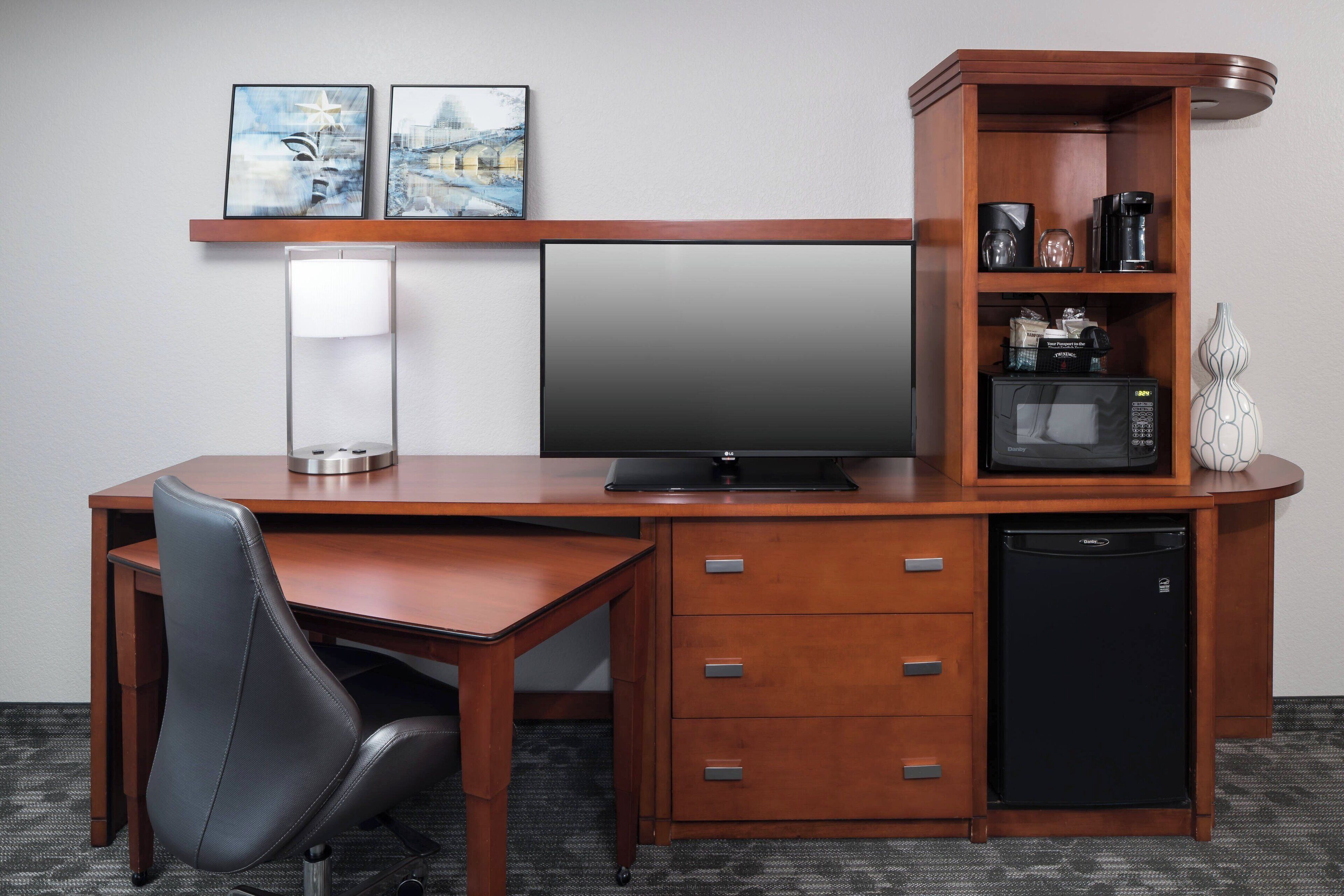 pillow-top beds, minibar, desk, laptop workspace