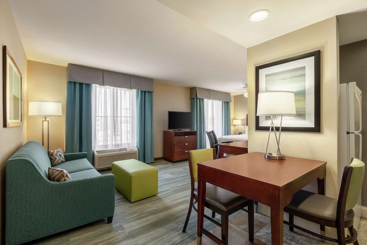 In-room safe, desk, laptop workspace, iron/ironing board