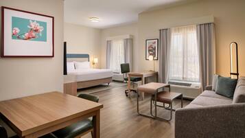In-room safe, desk, laptop workspace, iron/ironing board