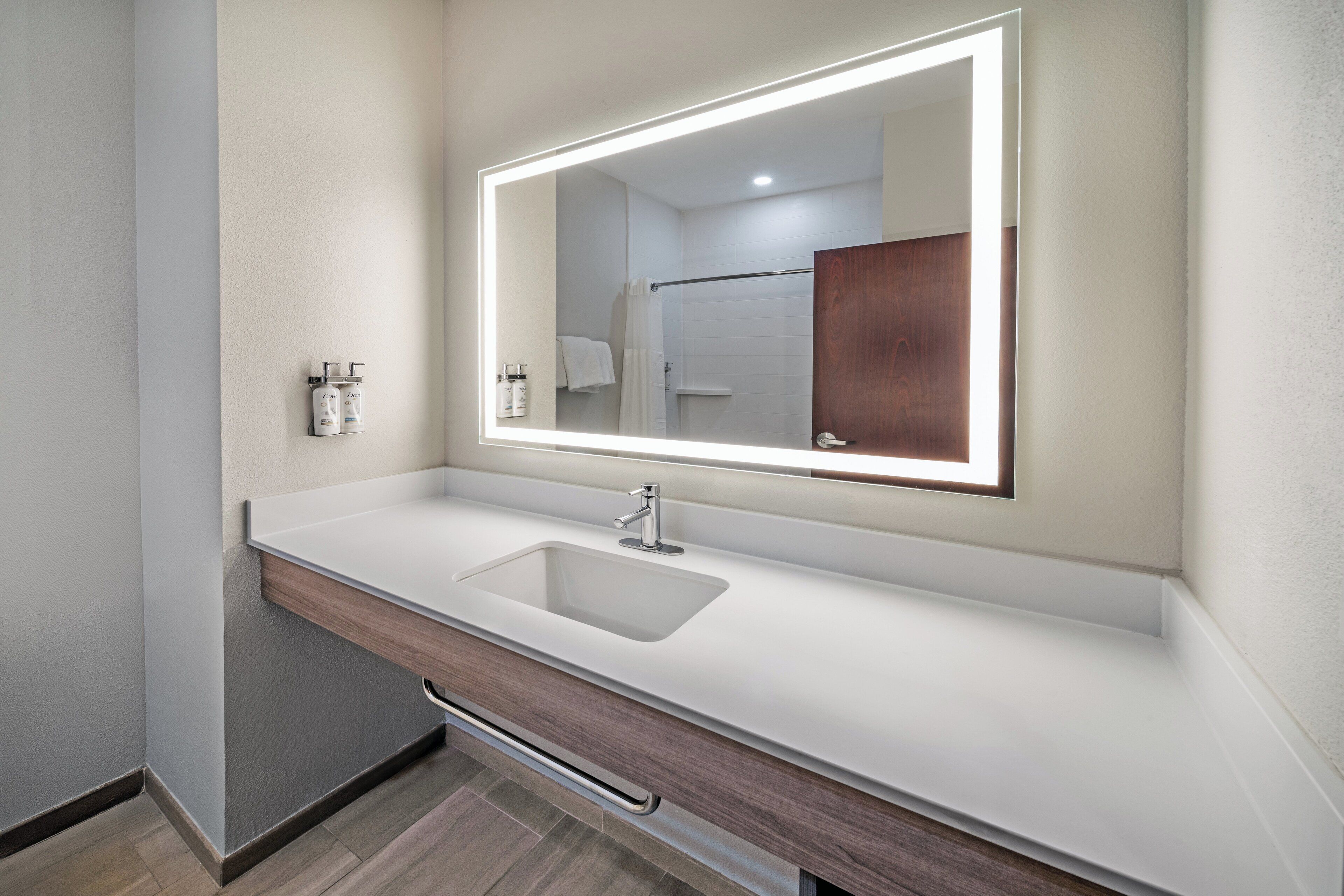 in-room safe, desk, iron/ironing board, free cots/infant beds