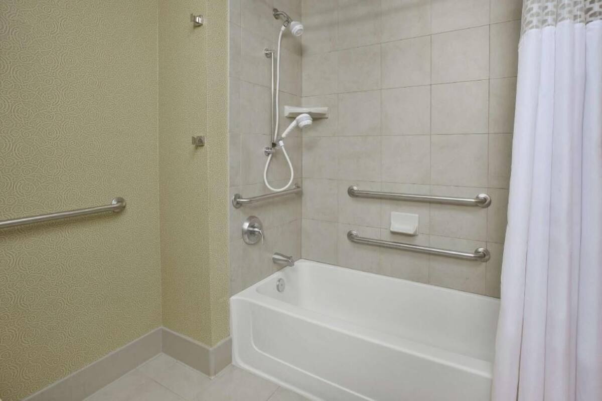 Bathroom | Hair dryer, towels