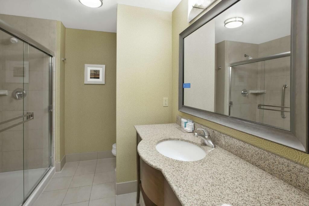 Bathroom | Hair dryer, towels
