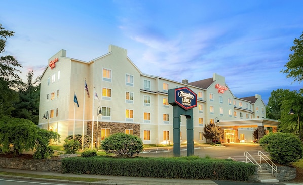 Exterior - Hampton Inn Nashua (Nashua)