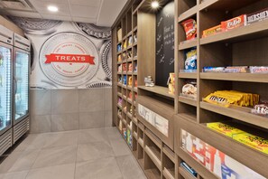Snack-bar