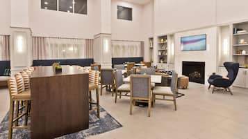 Gratis frukostbuffé varje dag