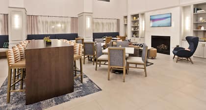 Hampton Inn & Suites Lanett-West Point