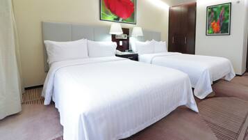 Premium bedding, in-room safe, desk, blackout curtains