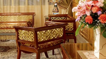 Sala de estar en el lobby