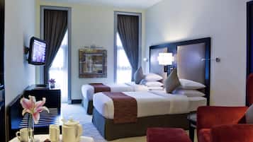 Standardzimmer, 1 Queen-Bett | Hochwertige Bettwaren, Zimmersafe, Schreibtisch, Verdunkelungsvorhänge