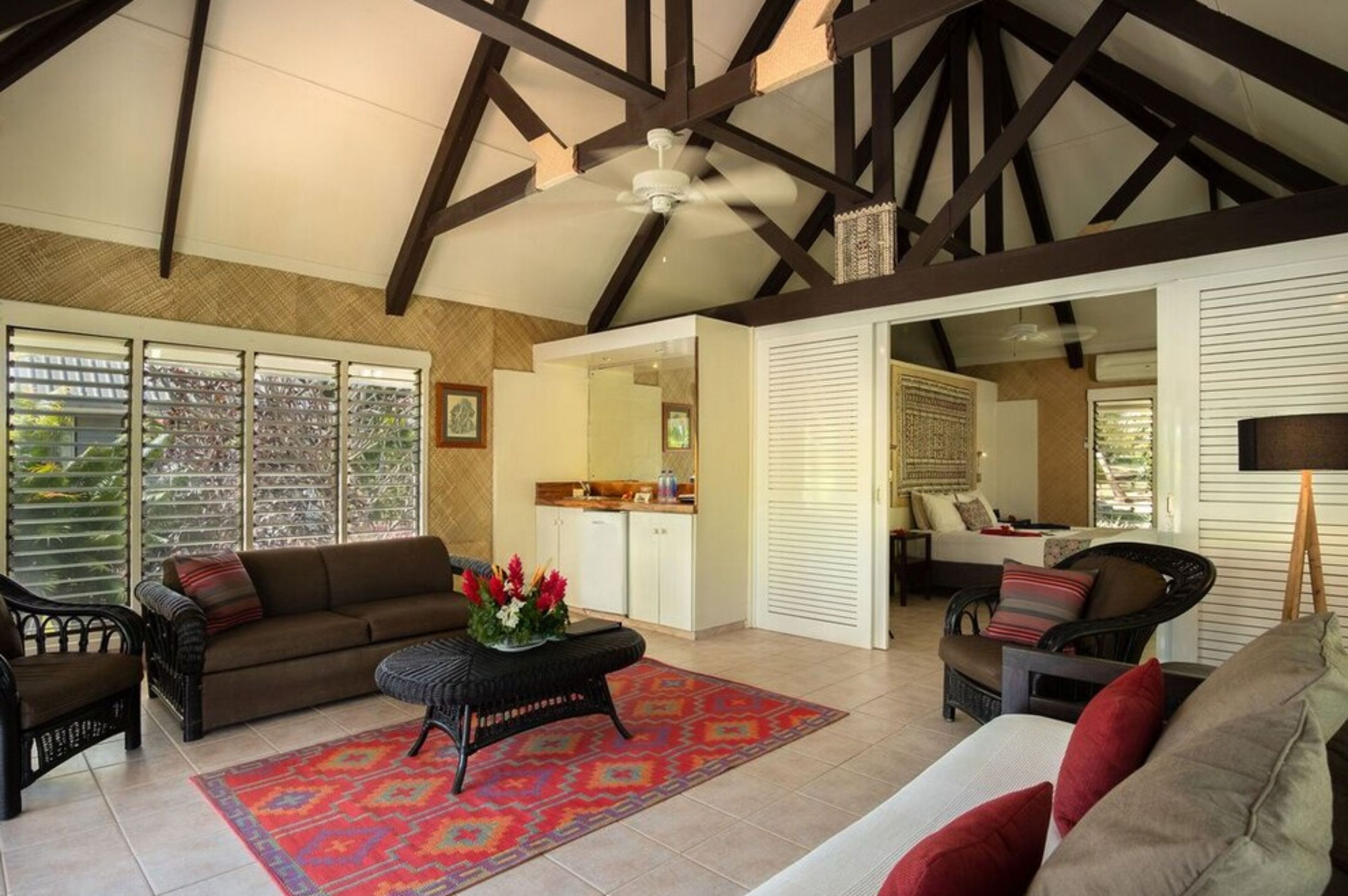 lagoon bure | living area