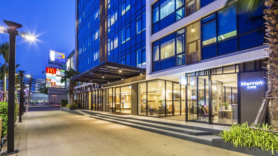 Pacific Park Hotel