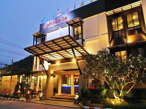 Front of property - evening/night - Phuketa Hotel Phuket Town (Ratsada)