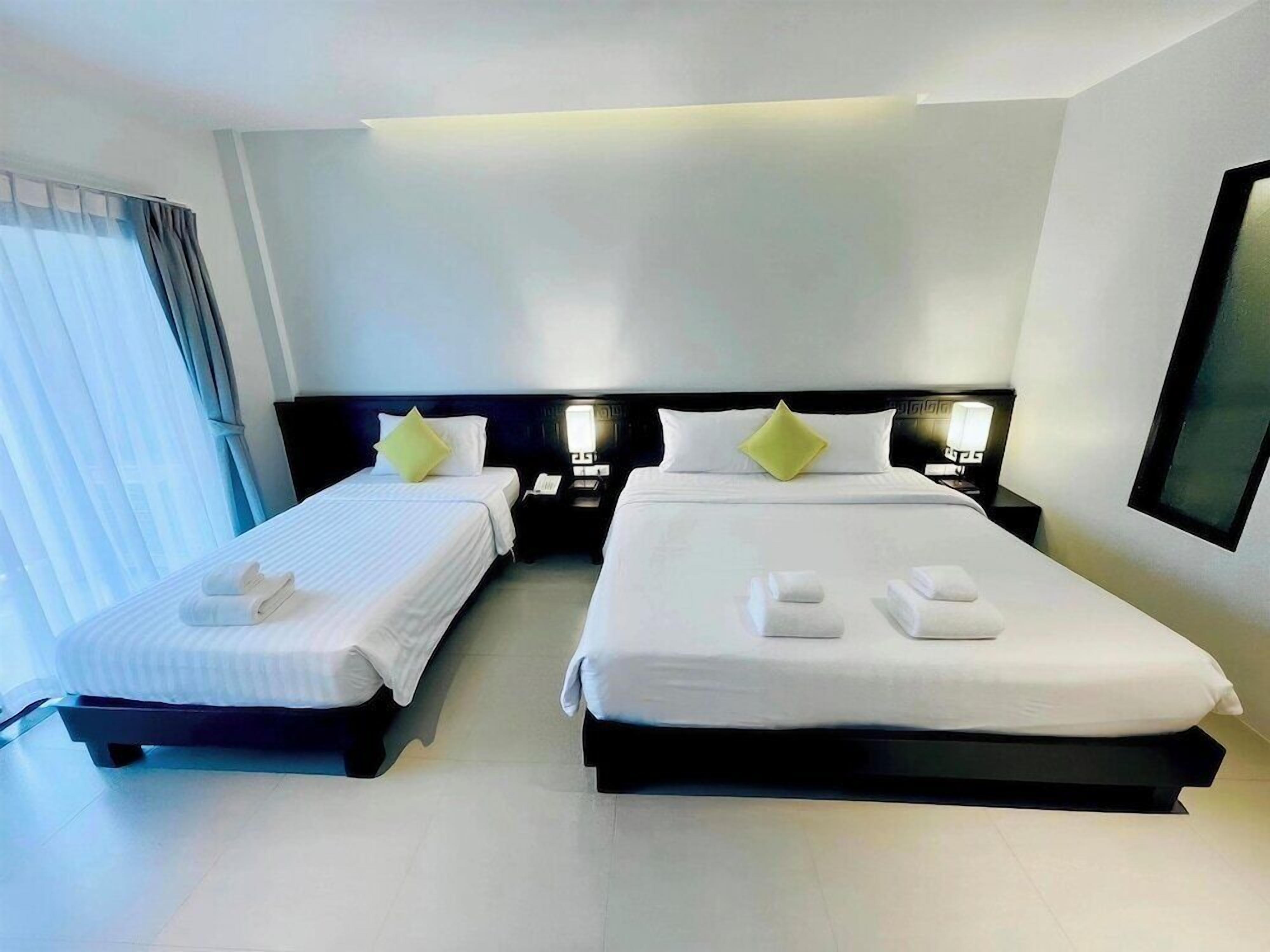 Free minibar items, laptop workspace, blackout drapes, free WiFi
