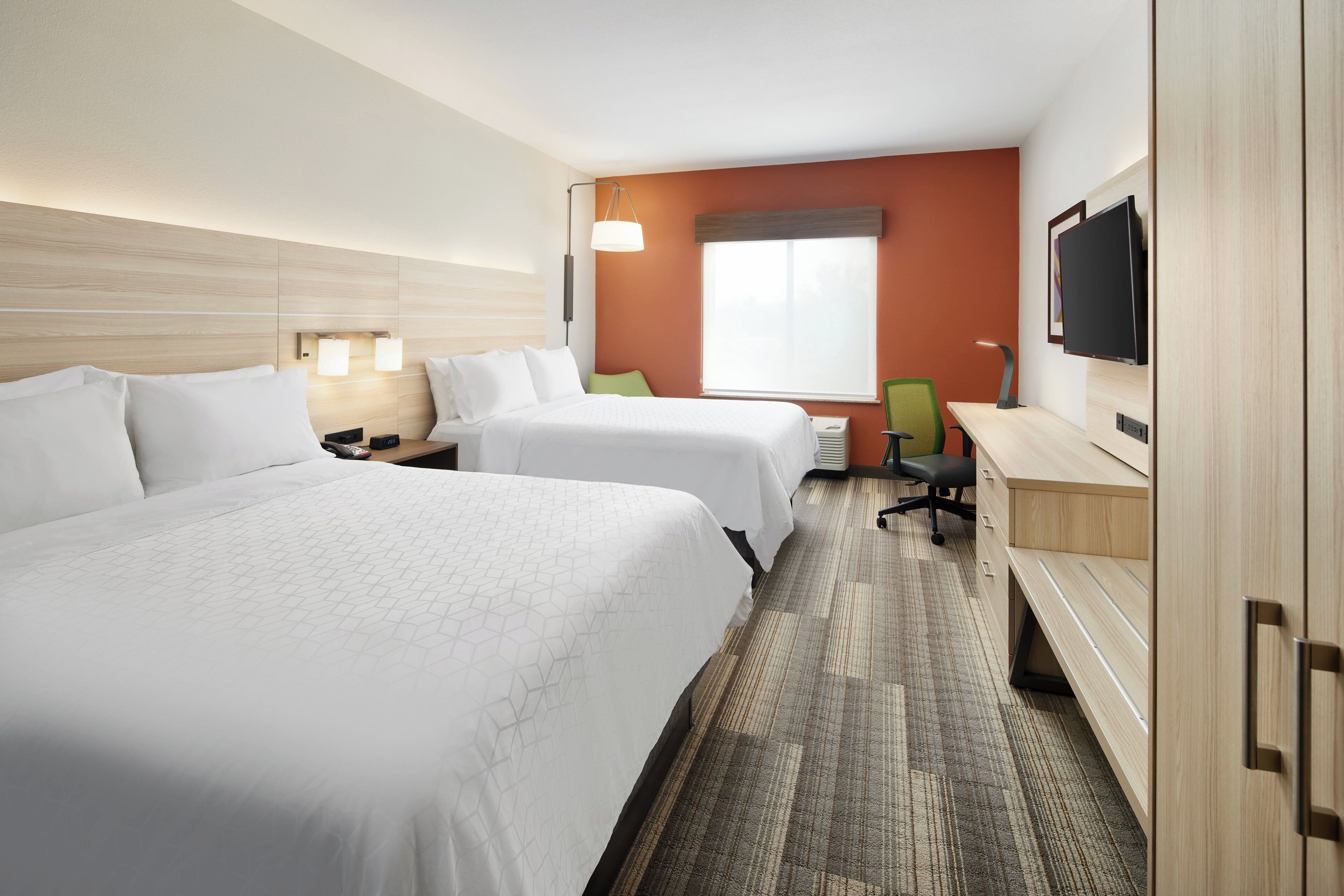 1 bedroom, premium bedding, in-room safe, desk