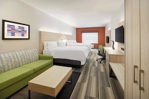 Premium bedding, in-room safe, desk, iron/ironing board - Holiday Inn Express & Suites Salem by IHG (Salem)