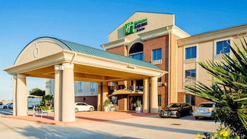 Holiday Inn Express & Suites Waller - Prairie View by IHG