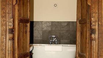 Designer toiletries, hair dryer