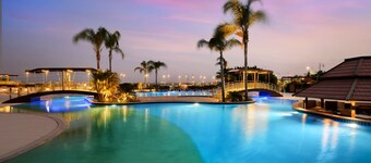 Radisson Blu Hotel & Convention Center, Alexandria