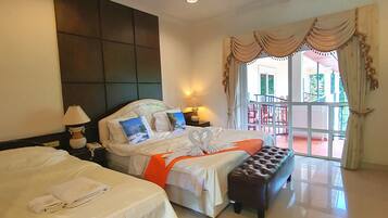 Familienzimmer | Minibar, Zimmersafe, kostenloses WLAN, BettwÀsche