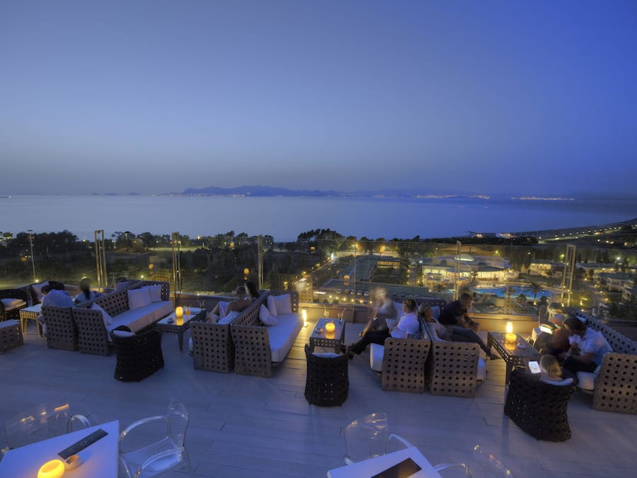 3 bars/lounges, poolside bar, beach bar