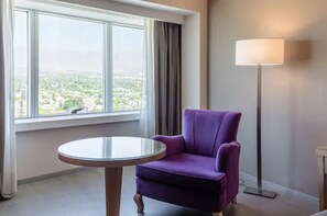 Ropa de cama de alta calidad, cubrecamas y colchones con pillow-top 