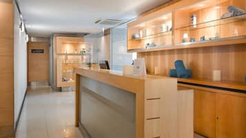 Couples treatment rooms, sauna, body treatments, hydrotherapy