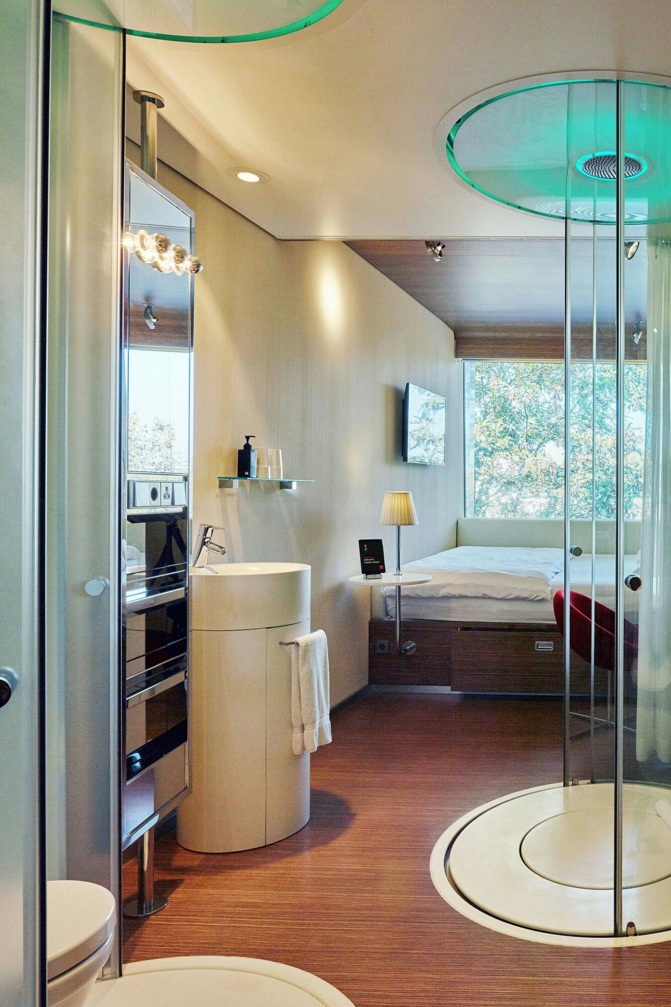 Premium bedding, pillow-top beds, in-room safe, desk