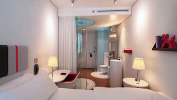 Ropa de cama de alta calidad y camas con pillow-top