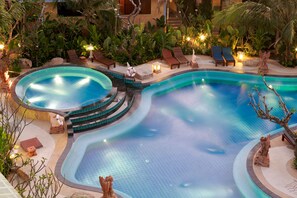2 outdoor pools - Aochalong Villa Resort & Spa (Chalong)