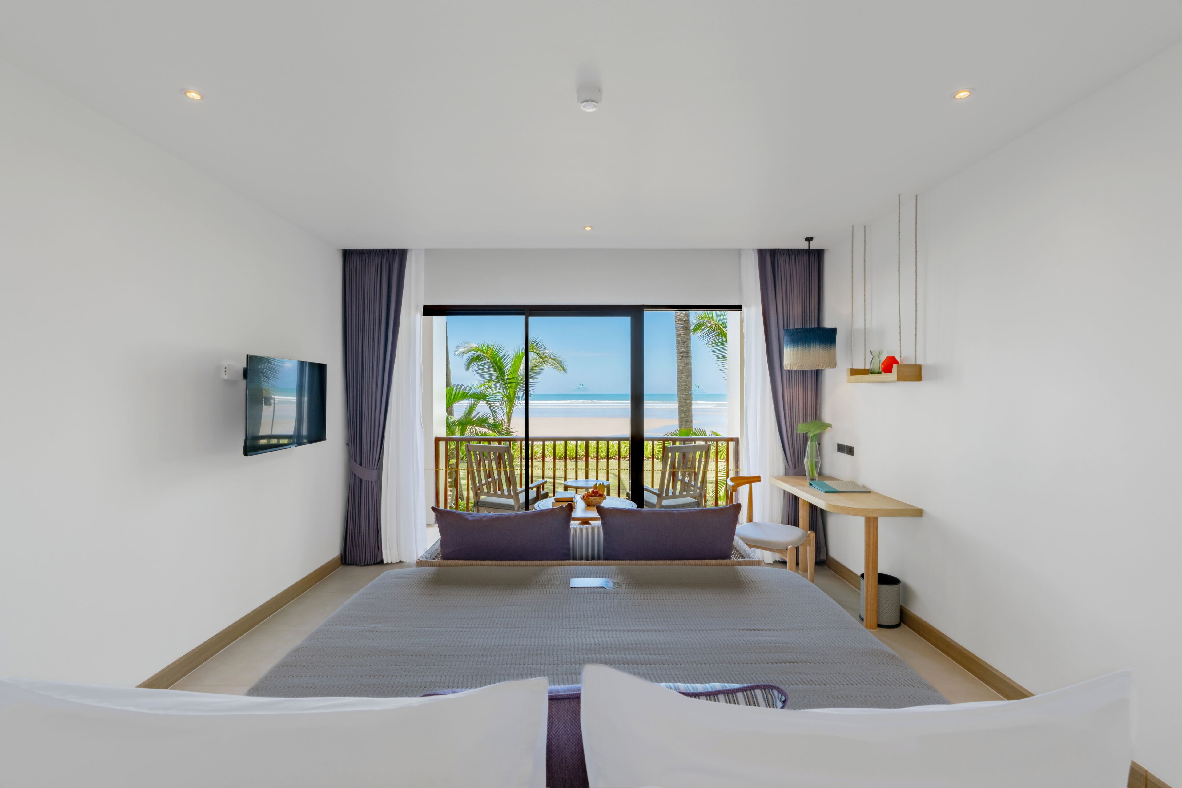 Deluxe Room, Sea View | Bathroom