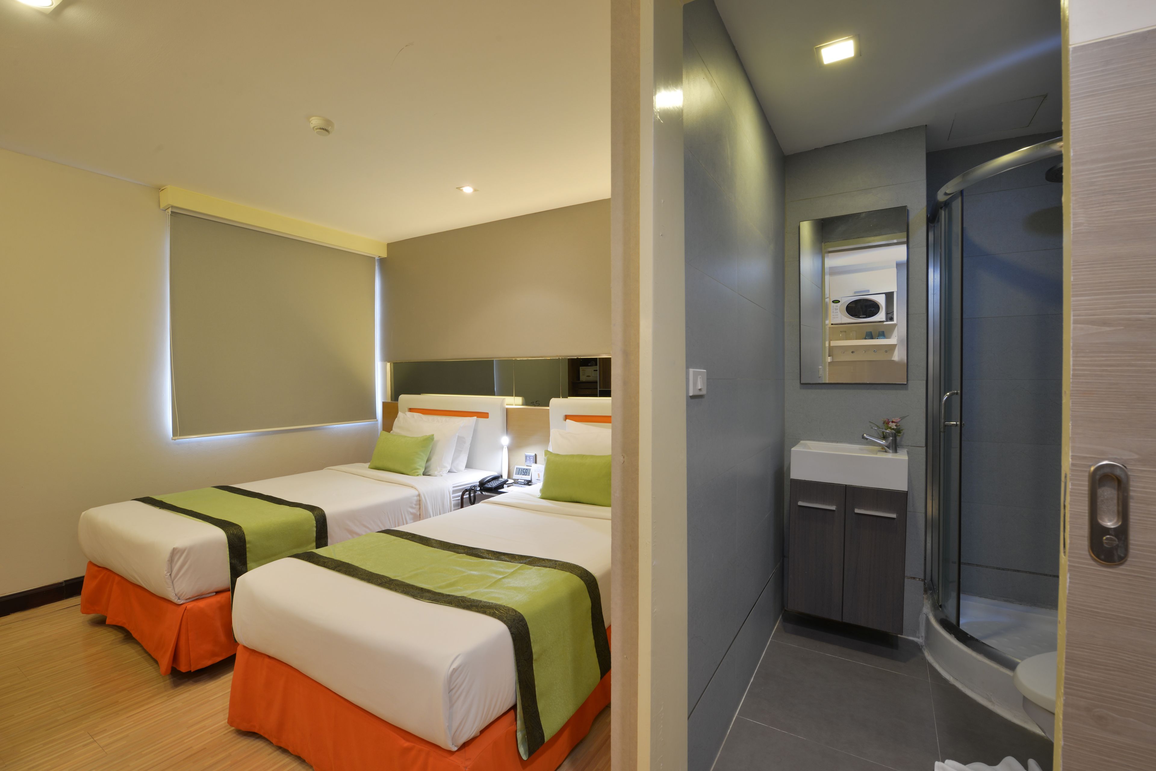 Foto - Arawana Express Phromphong