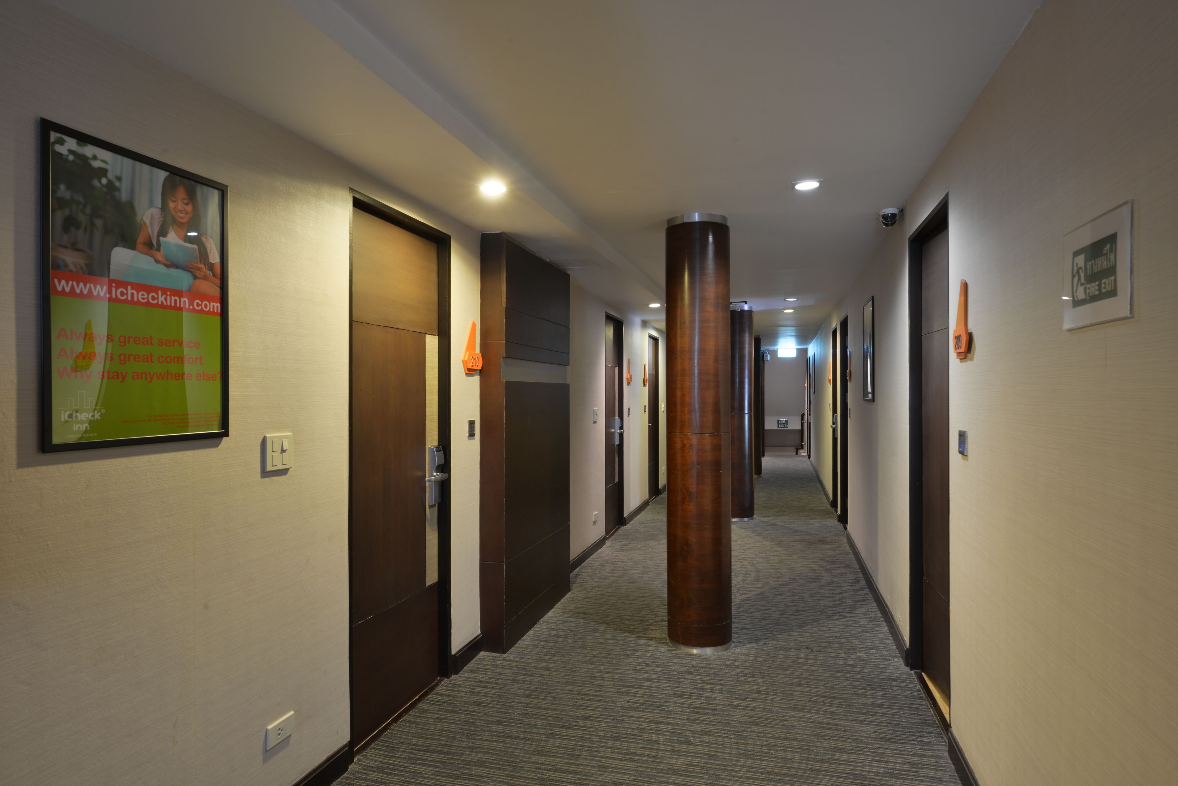 Foto - Arawana Express Phromphong