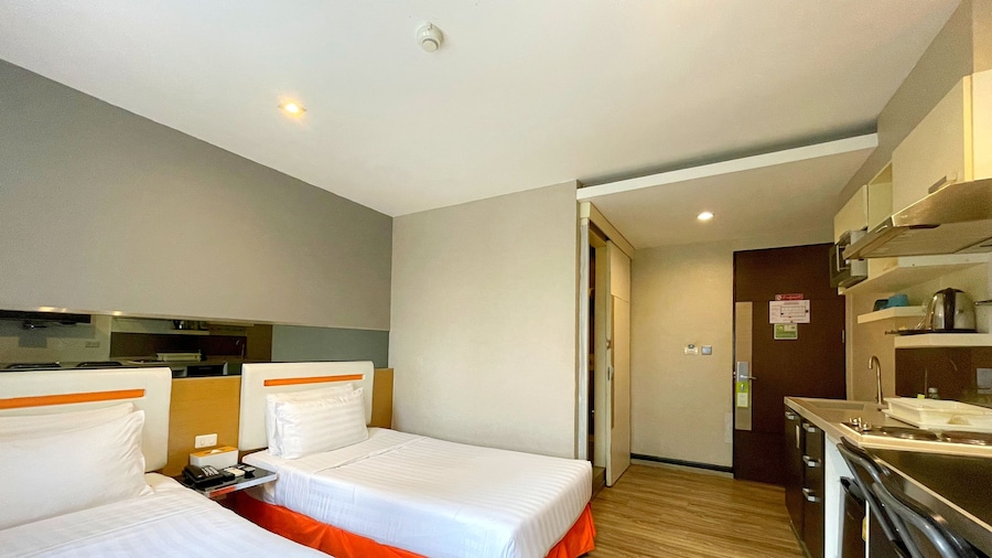 Arawana Express Phromphong