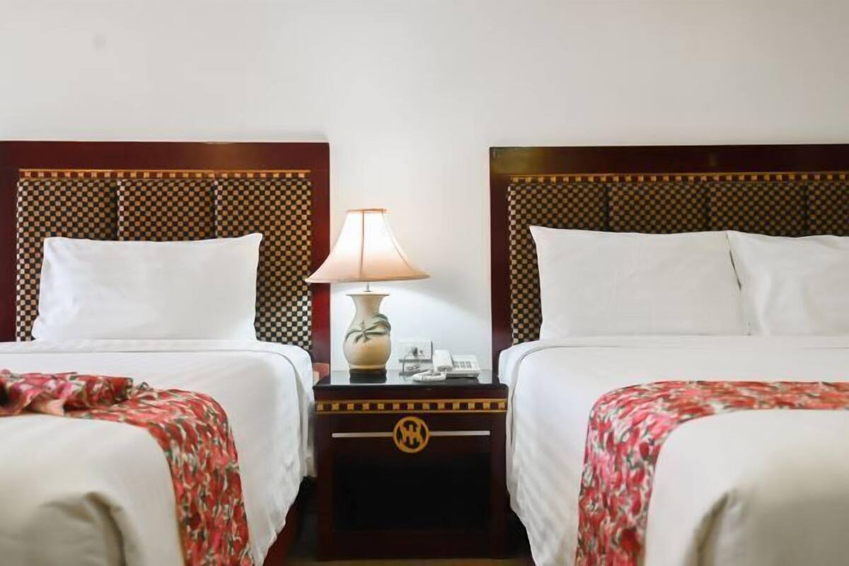 In-room safe, desk, blackout drapes, WiFi (free)