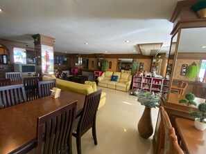 Interior detail - Honey House 2 (Bangkok)