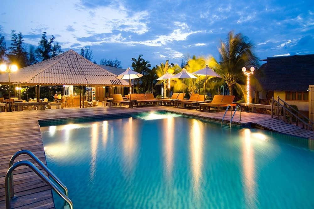 Lawana Escape Beach Resort