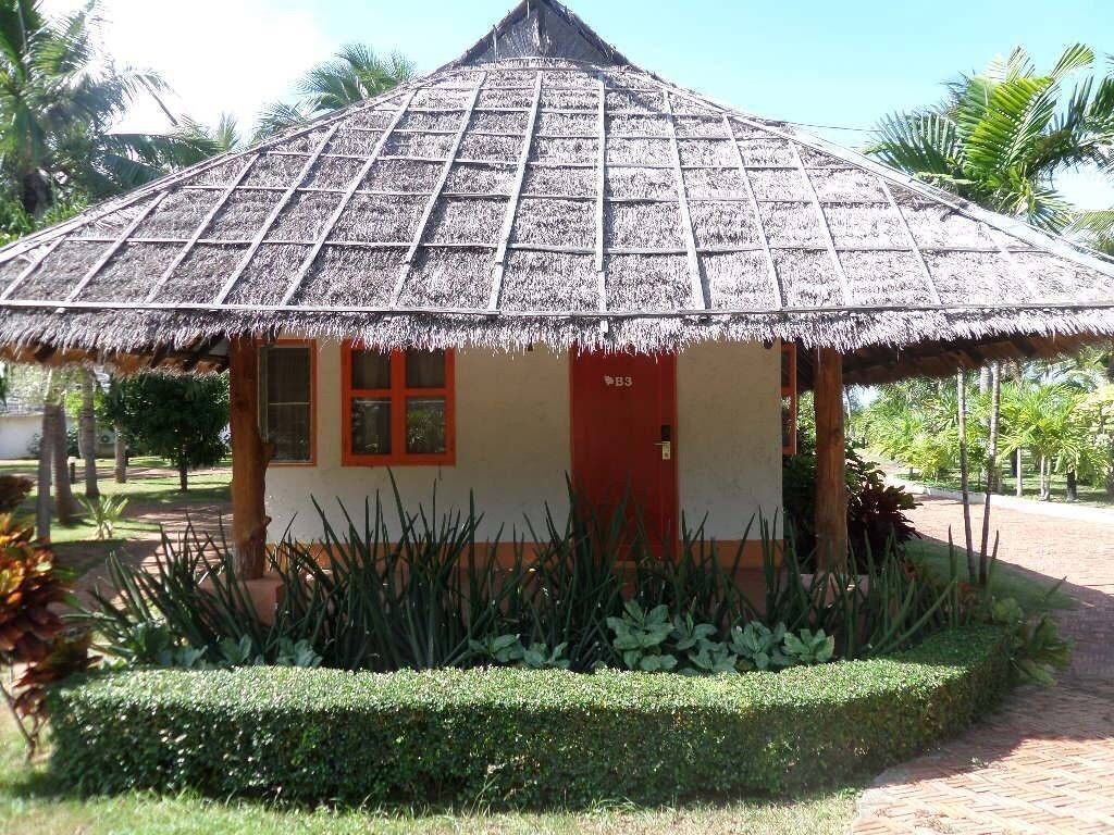 Photo - Lawana Escape