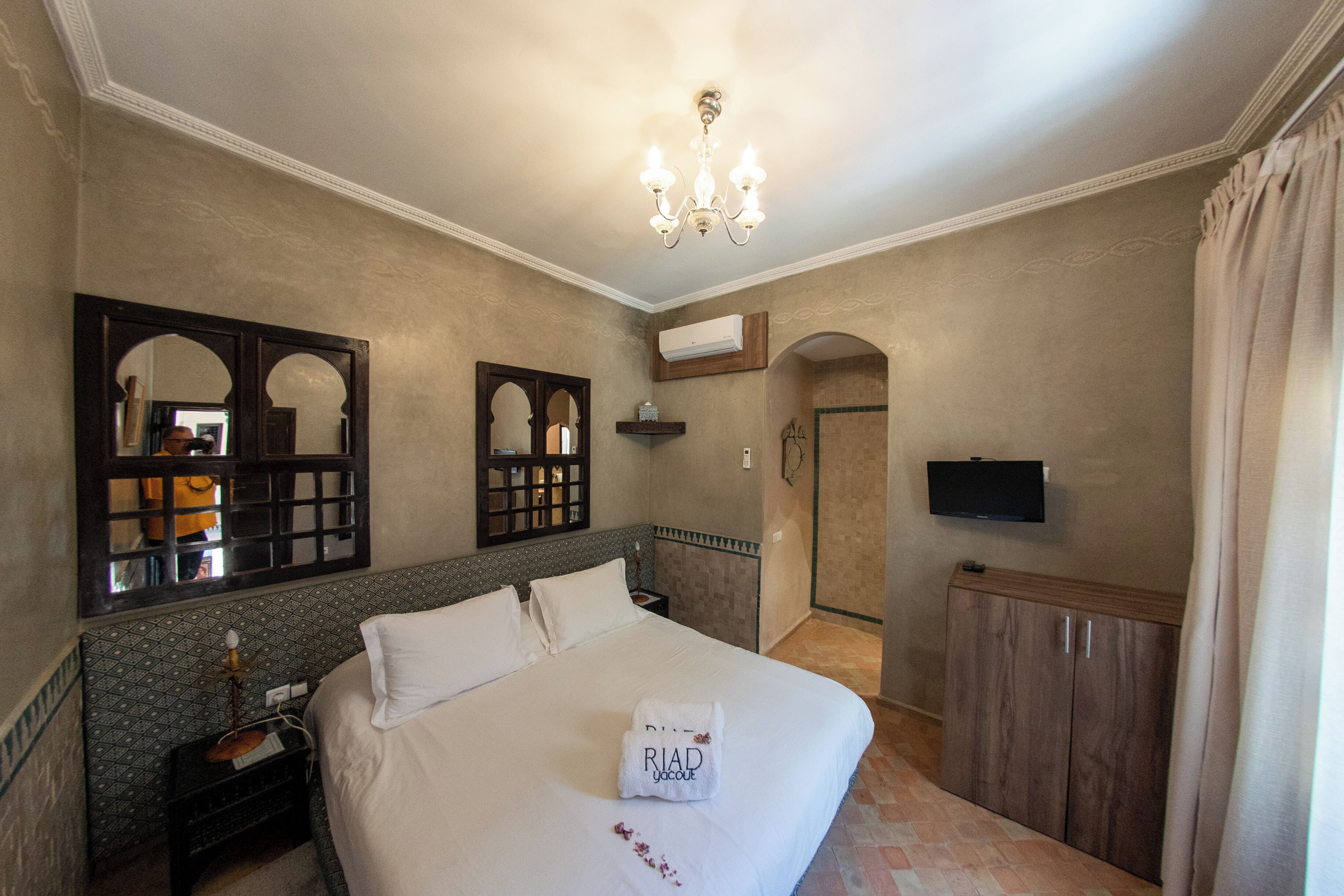 Standard Room | Egyptian cotton sheets, Select Comfort beds, in-room safe