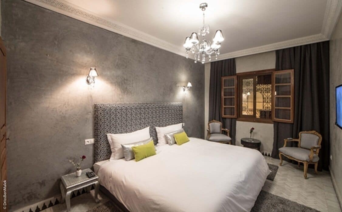 Egyptian cotton sheets, Select Comfort beds, in-room safe