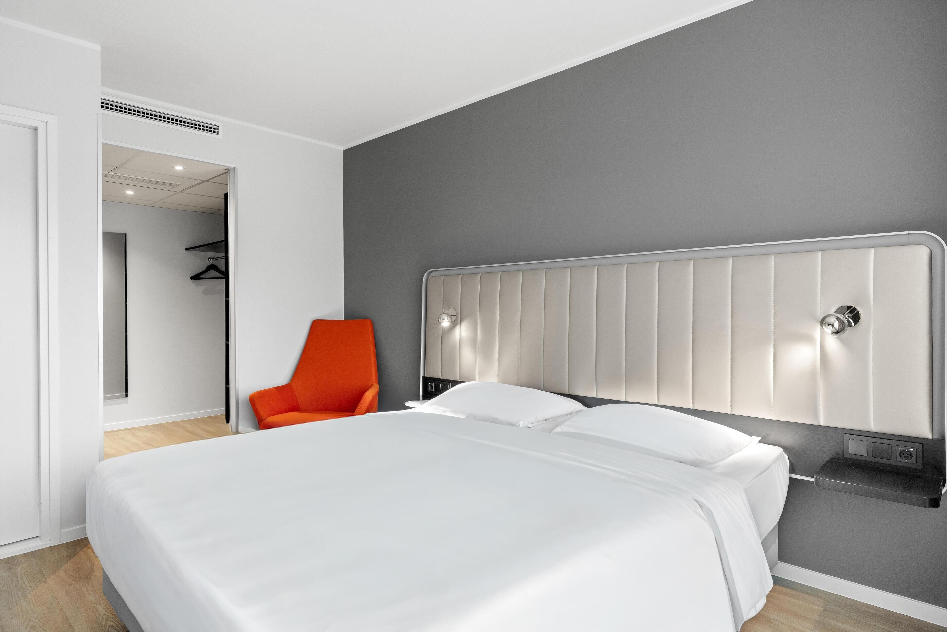 Grand Suite | In-room safe, desk, laptop workspace, blackout curtains