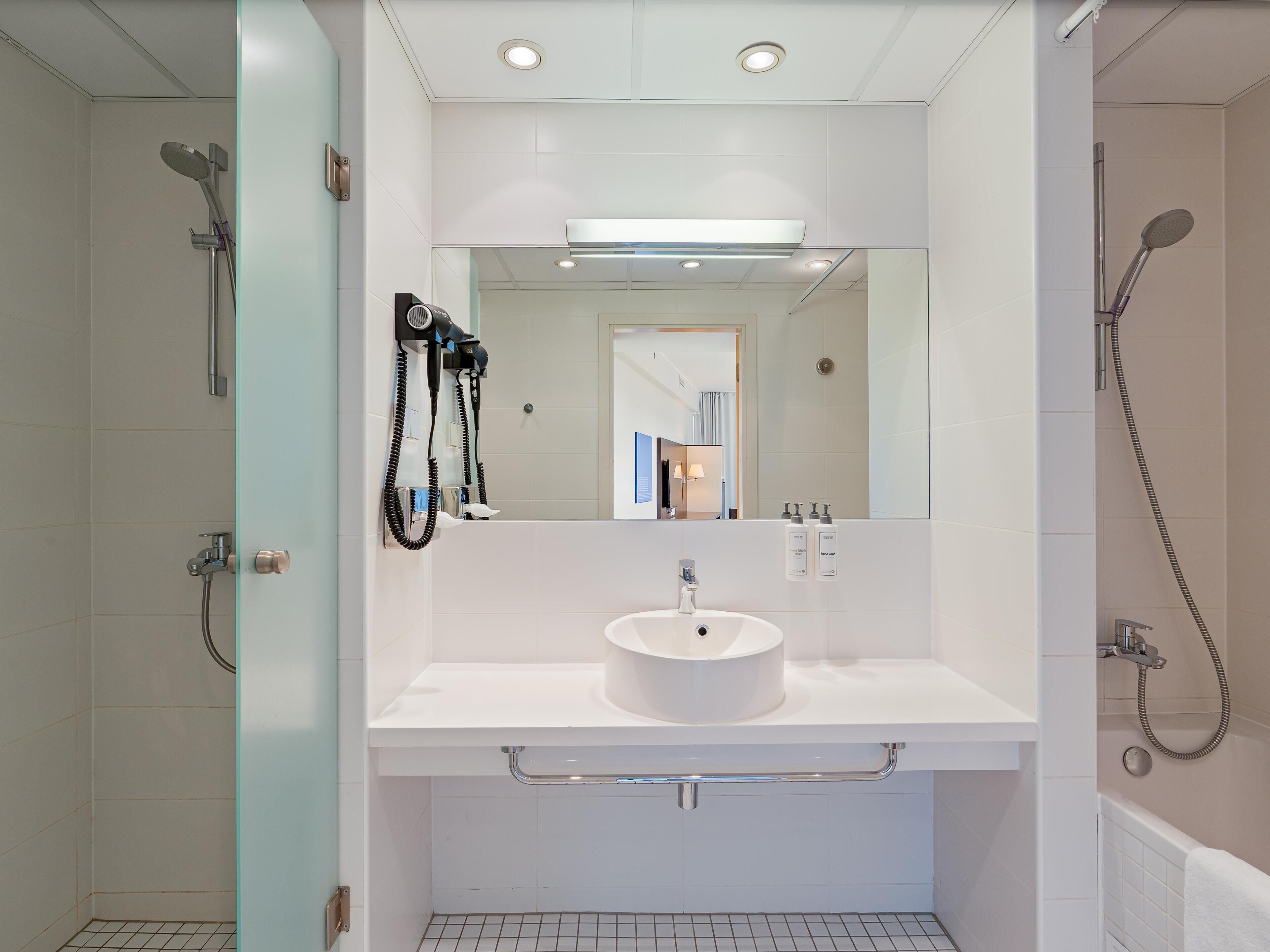 Photo - Park Inn by Radisson Meriton Conference & Spa Hotel Tallinn