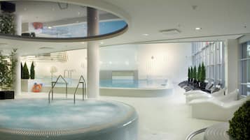 Parihoitohuone(ita), sauna, vartalohoitoja, vartalokääreitä
