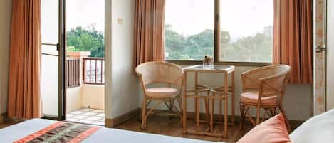 Coffres-forts dans les chambres, bureau, chambres insonorisées