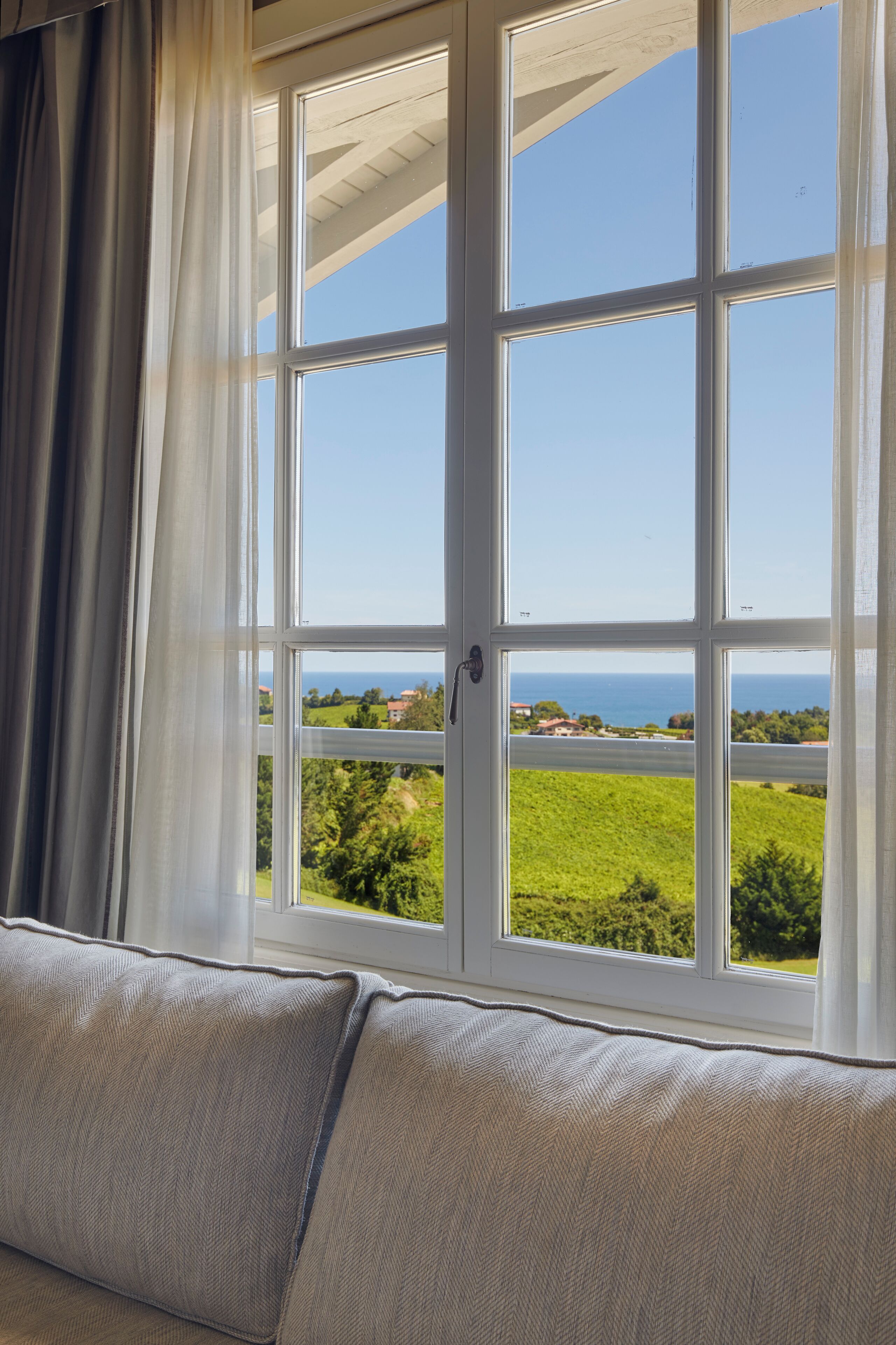 deluxe double room, sea view | premium bedding, in-room safe, blackout curtains, free wifi