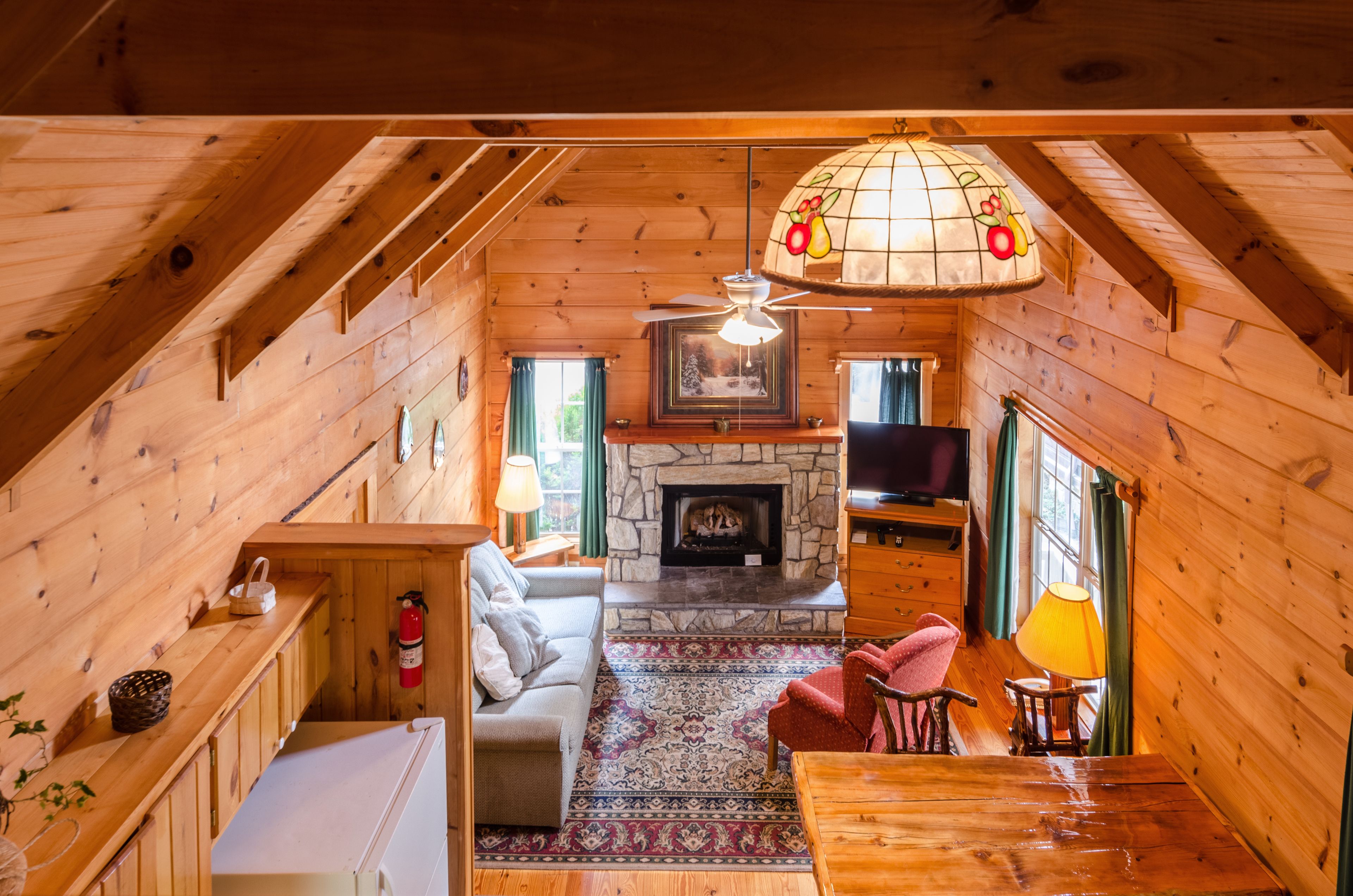 Una televisión de pantalla plana