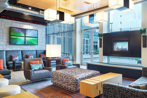 Aloft San Antonio Airport